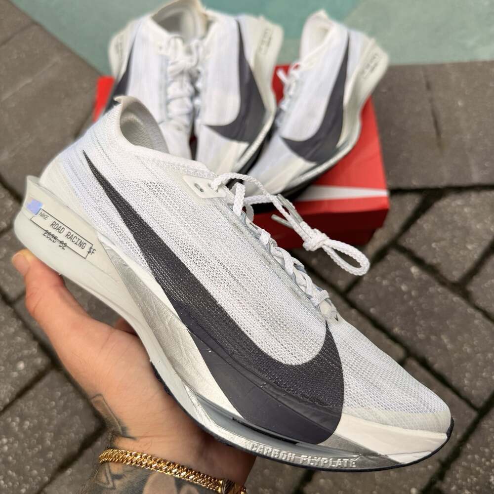 SIZE 7 NIKE ZOOMX STREAKFLY 2 WHITE OBSIDIAN MIST HF6416-100